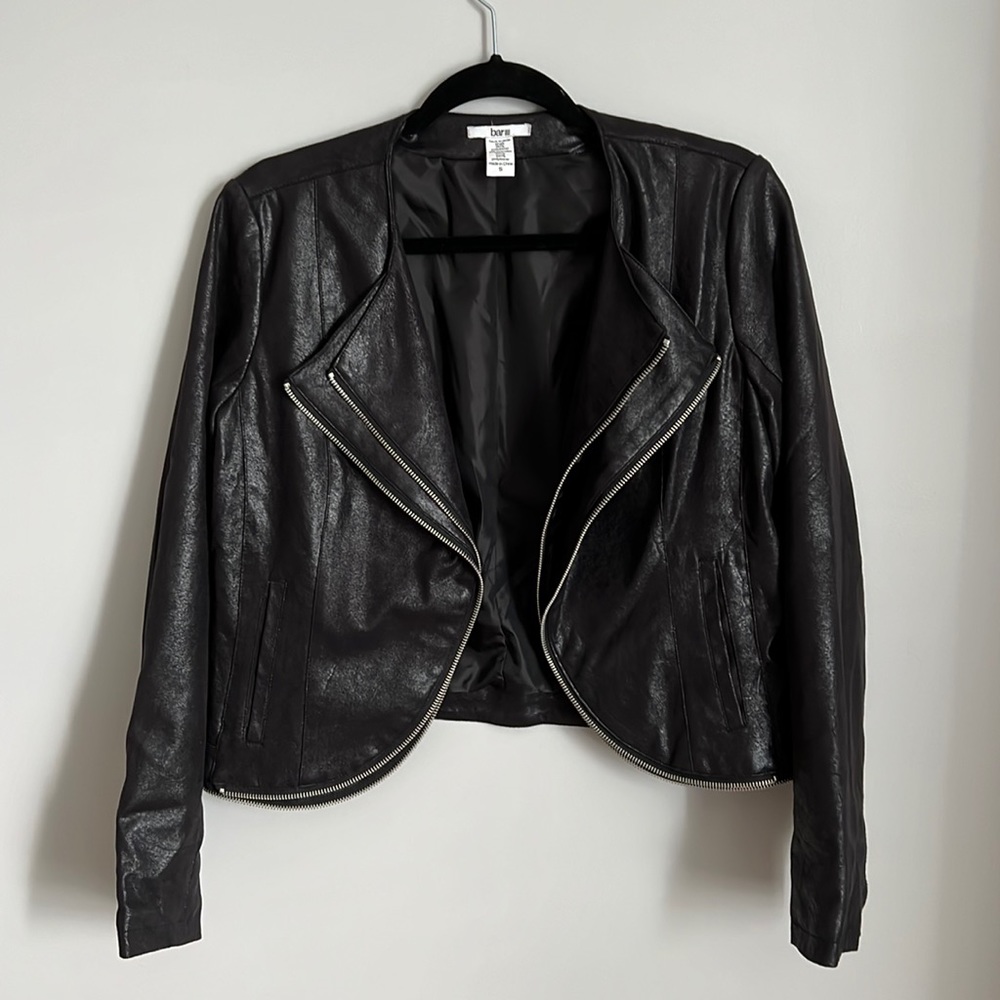 Bar III Faux Suede Open Front Jacket with Zipper Detail - Size Small